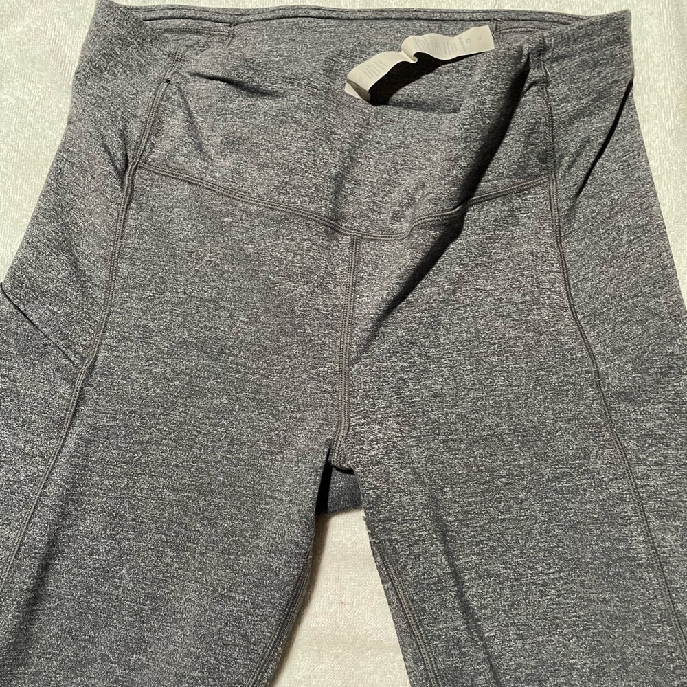 Lululemon Speed Up Crop Luxtreme - Picture 9 of 11
